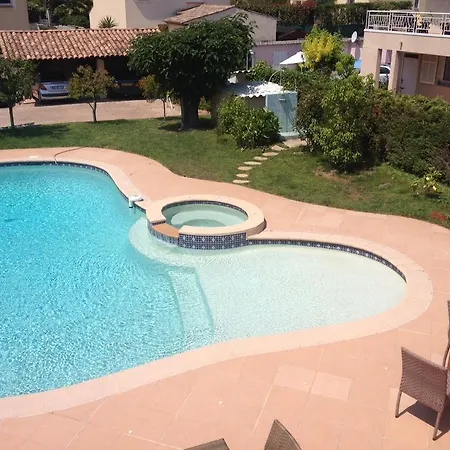 Cezanne Konukevi Cagnes-sur-Mer
